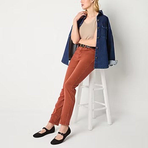 NEW Women’s a.n.a Jeans High Waisted Straight Leg Size 4 Brandy Brown - Picture 1 of 5